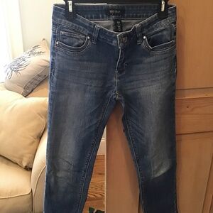 Women’s White House Black Market Slim Crop Jeans, size 2